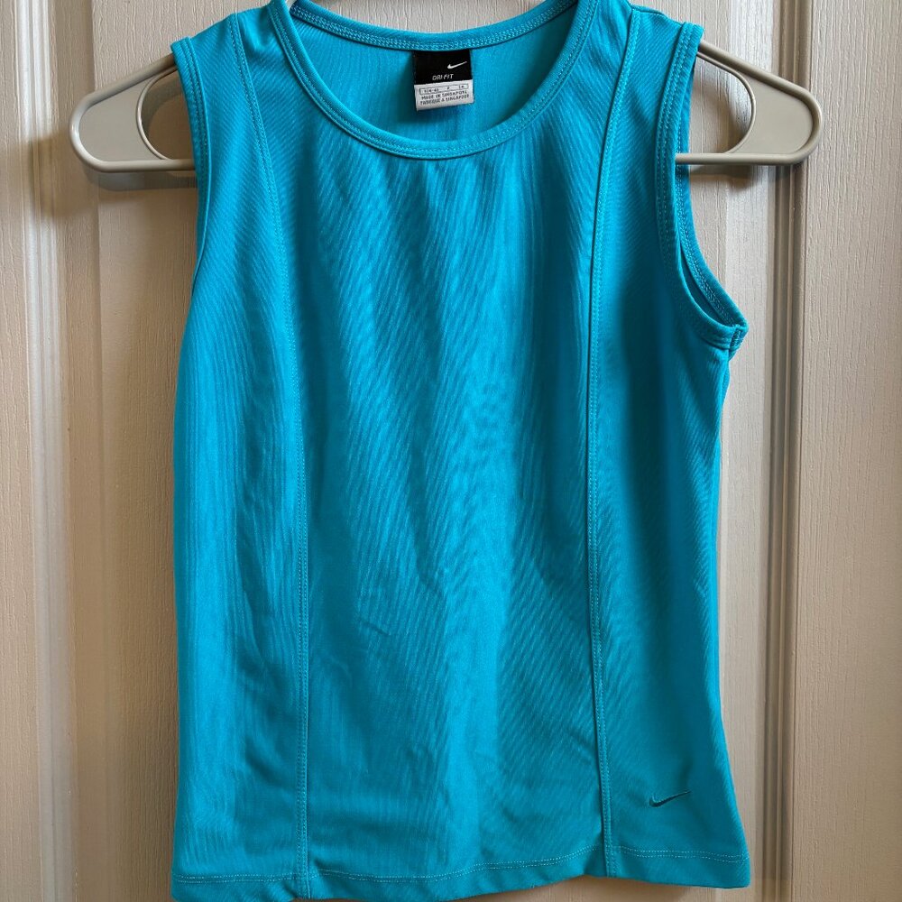 Nike Dri-Fit Cropped Tank Top